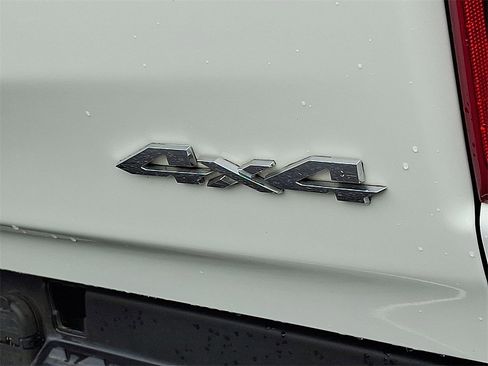 Used 2022 RAM 1500 Laramie image 31