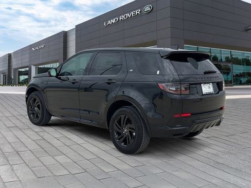 New 2025 Land Rover Discovery Sport Dynamic SE image 3