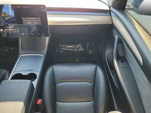 Used 2021 Tesla Model 3 Long Range image 15
