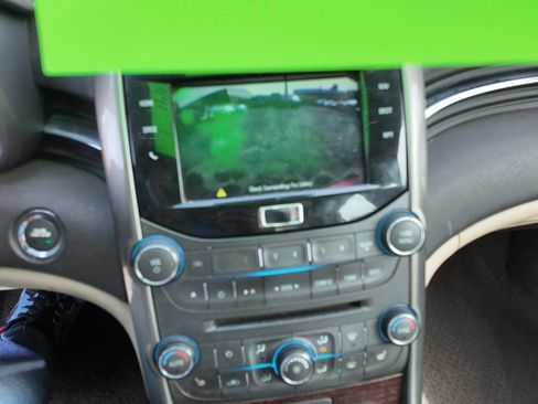 Used 2013 Chevrolet Malibu LTZ image 10