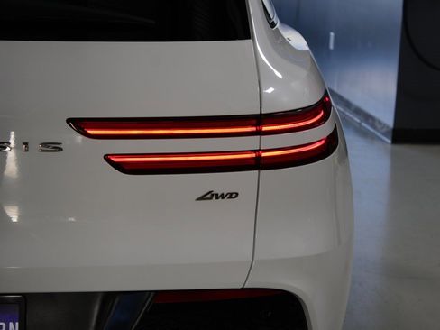 Used 2023 Genesis GV70 2.5T w/ Select Package image 51