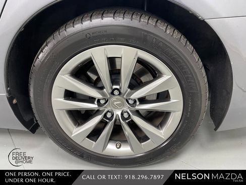 Used 2014 Lexus LS 460 AWD image 12