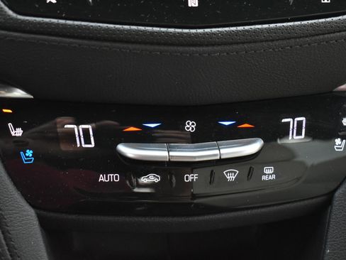 Used 2020 Cadillac XT5 Sportv AWD/4WD image 32