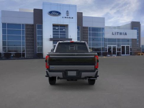 New 2026 Ford F250 Platinum image 5