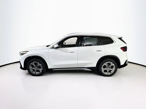 Used 2023 BMW X1 xDrive28i w/ Premium Package AWD/4WD image 8
