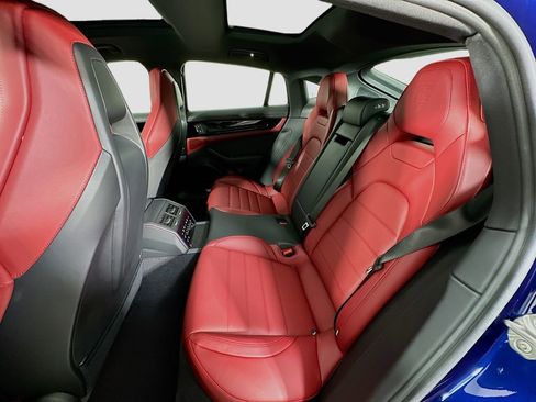 New 2026 Porsche Panamera RWD image 24