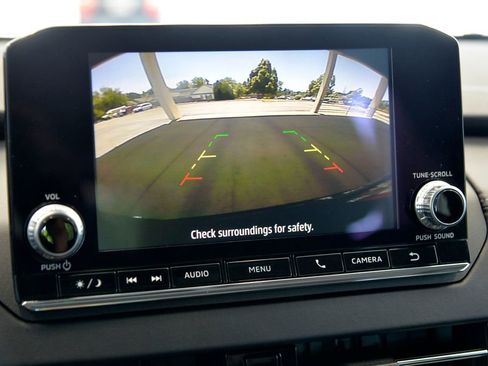 Used 2025 Mitsubishi Outlander ES AWD/4WD image 21