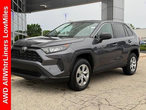 Used 2022 Toyota RAV4 LE AWD/4WD image 7