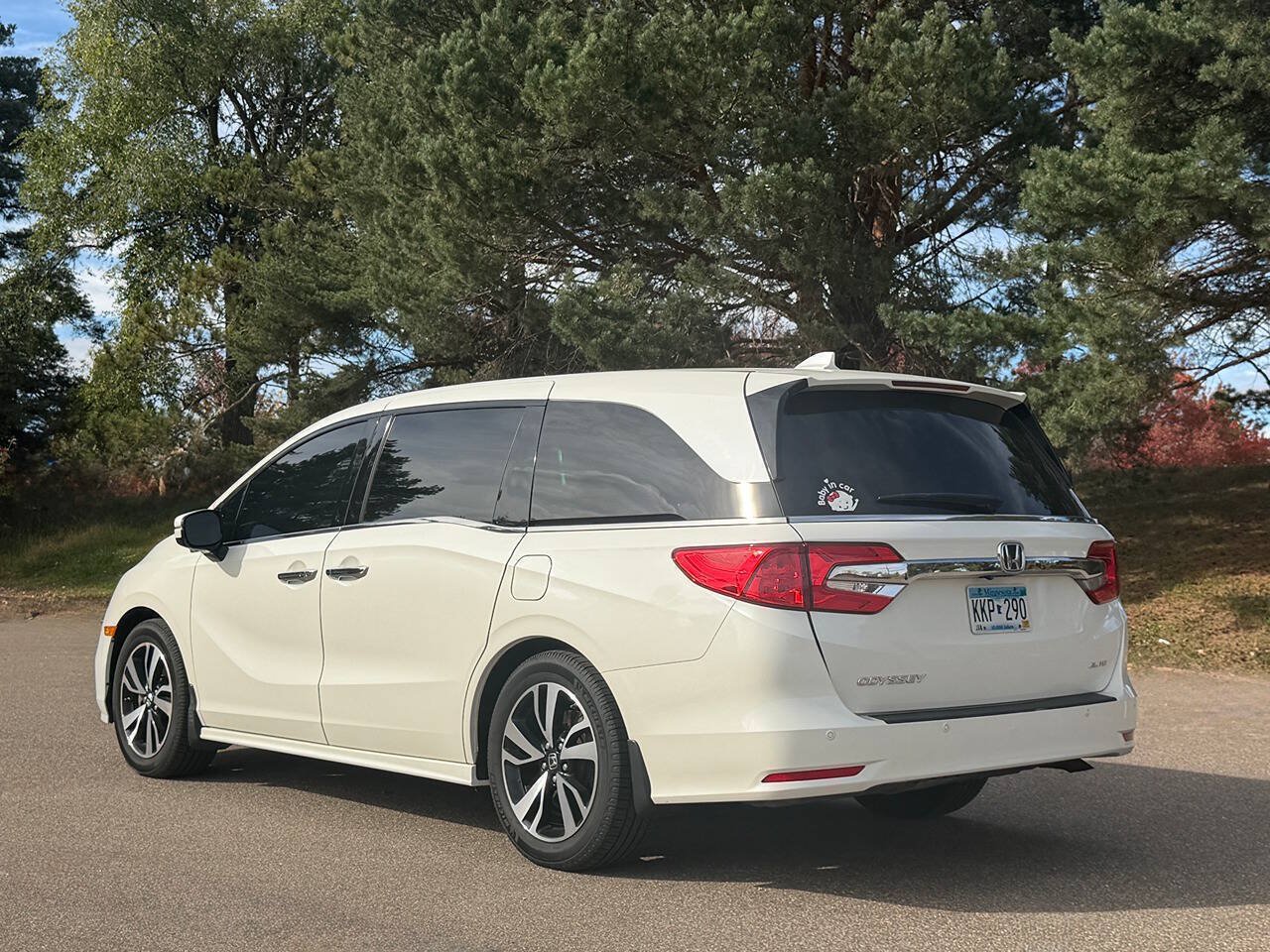 Used 2018 Honda Odyssey Elite image 3