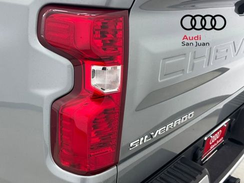 Used 2025 Chevrolet Silverado 1500 LT image 11