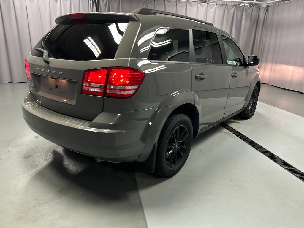 Used 2020 Dodge Journey SE w/ Blacktop Package FWD image 7