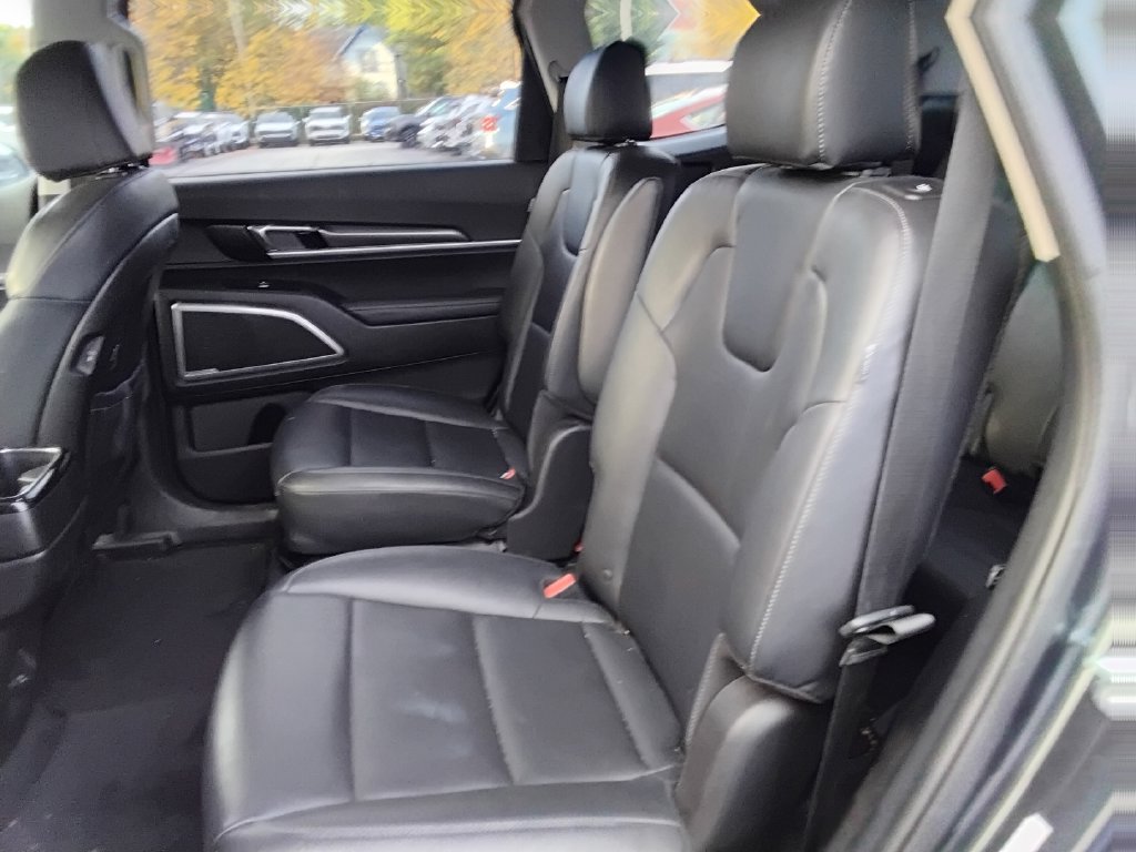 Used 2023 Kia Telluride S w/ S Sunroof Package AWD/4WD image 11