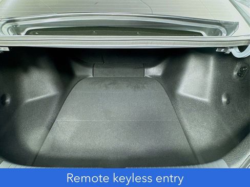 Used 2025 Honda Accord SE image 12