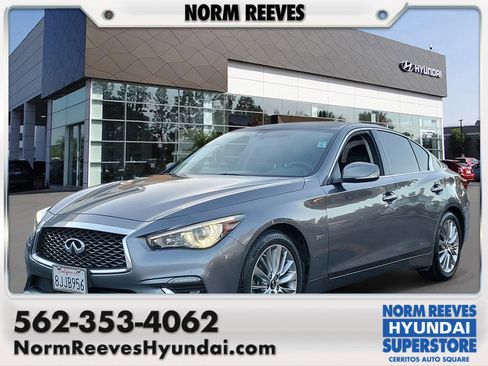 Used 2019 INFINITI Q50 Luxe image 1