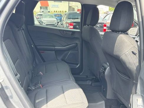 Used 2025 Ford Escape Active AWD/4WD image 30