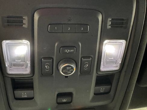 Used 2023 Cadillac Escalade V w/ LPO, ONYX Package AWD/4WD image 25
