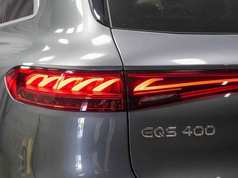 New 2026 Mercedes-Benz EQS 400 4MATIC SUV image 9