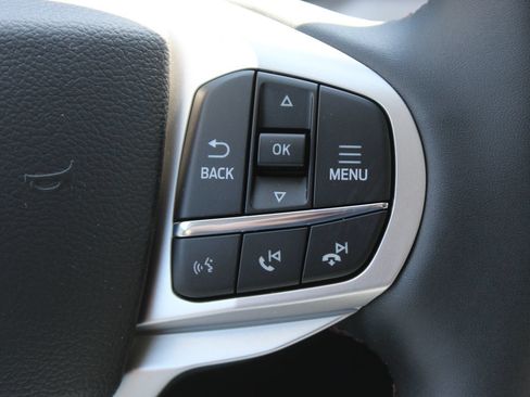 New 2026 Ford Explorer Active AWD/4WD image 25