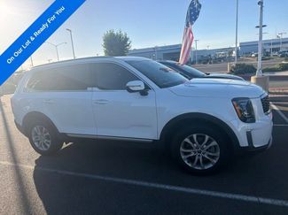 Used 2020 Kia Telluride S FWD video 1