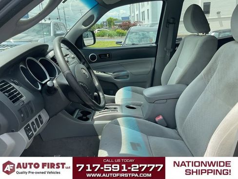Used 2010 Toyota Tacoma 4x4 Double Cab V6 image 7