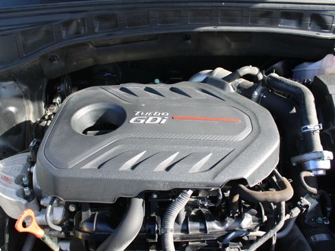 Used 2018 Hyundai Santa Fe Sport image 72