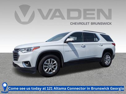 Used 2020 Chevrolet Traverse LT