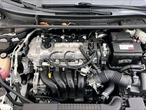 Used 2020 Toyota Corolla LE w/ LE Premium Package image 13