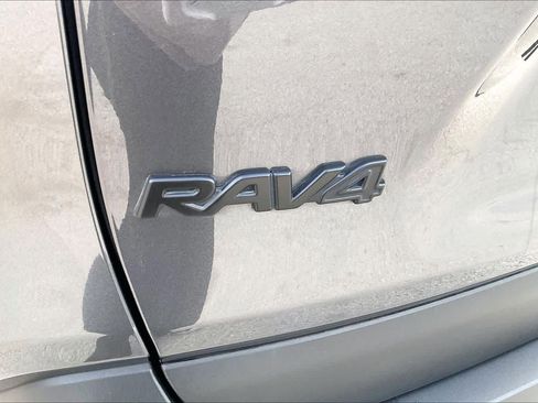 Used 2025 Toyota RAV4 LE image 30