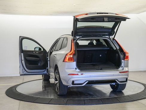 Certified 2023 Volvo XC60 T8 Ultimate AWD/4WD image 28