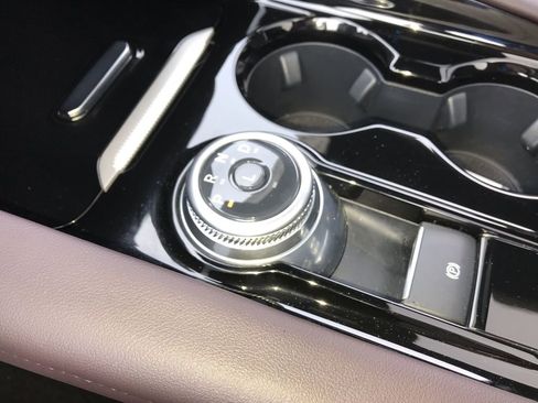 Used 2025 Ford Explorer Platinum w/ Ultimate Package image 20