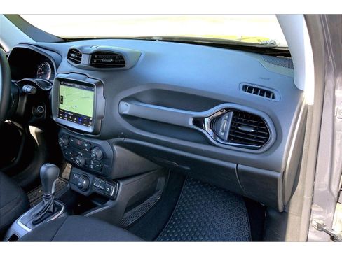 Used 2023 Jeep Renegade Altitude w/ Convenience Group I AWD/4WD image 15