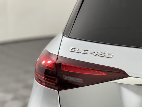 New 2026 Mercedes-Benz GLE 450 4MATIC image 12