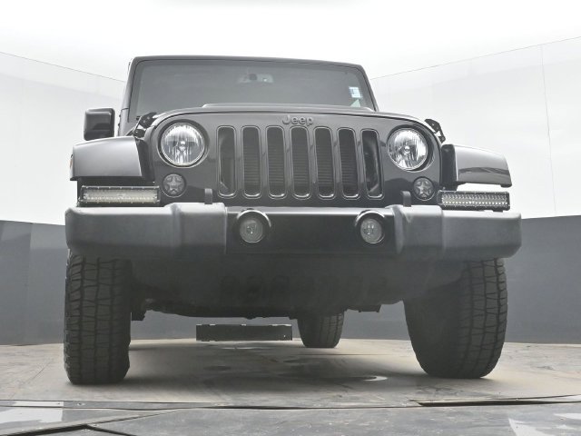 Used 2015 Jeep Wrangler Unlimited Sahara AWD/4WD image 41