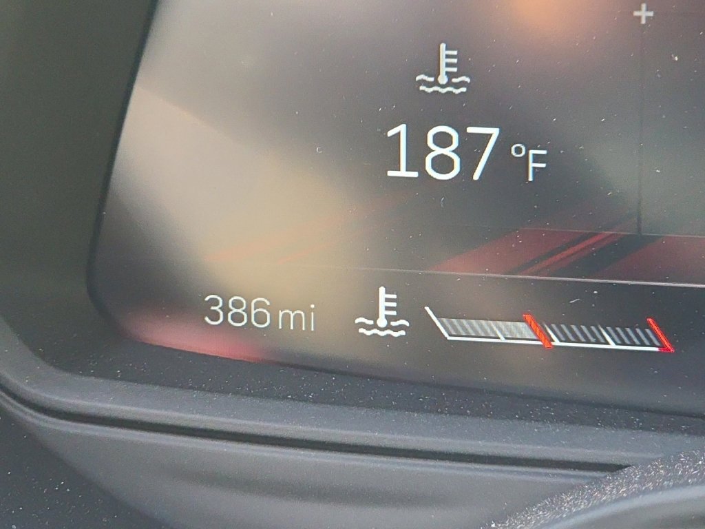 Used 2026 Cadillac CT4 V Blackwing w/ LPO, Bronce Accent Package RWD image 40