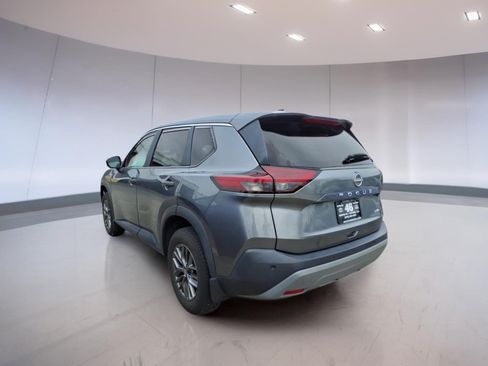 Used 2023 Nissan Rogue S AWD/4WD image 3