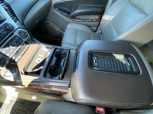 Used 2017 Chevrolet Tahoe Premier image 23