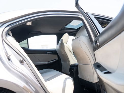 Used 2014 Lexus IS 350 w/ F Sport Package RWD image 19