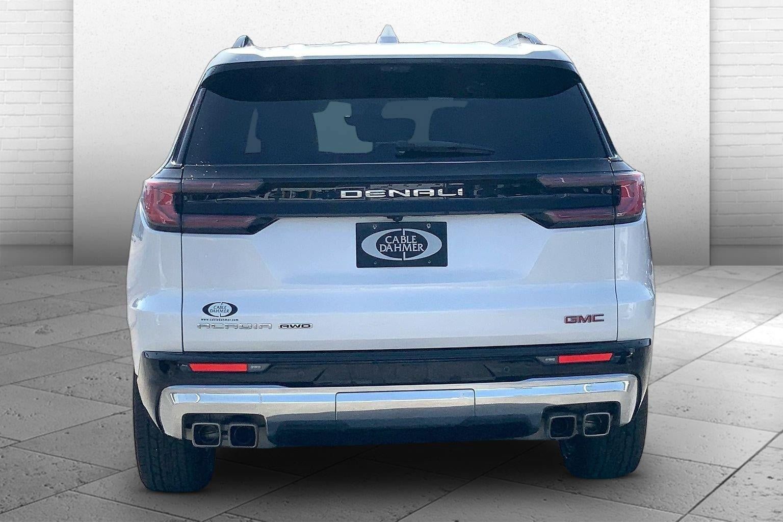 Used 2024 GMC Acadia Denali w/ Super Cruise Package AWD/4WD image 3