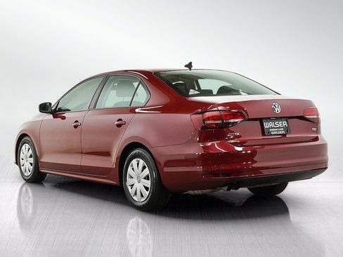 Used 2016 Volkswagen Jetta S FWD image 3