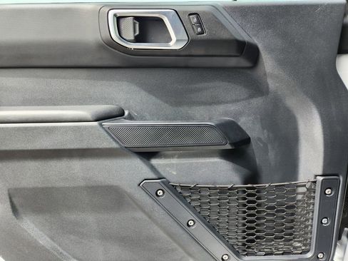 Used 2025 Ford Bronco 4-Door AWD/4WD image 8