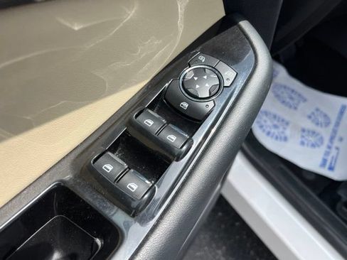 Used 2019 Ford Edge SEL w/ Equipment Group 201A AWD/4WD image 29