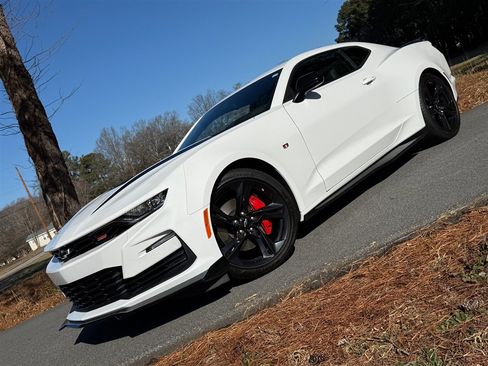 Used 2024 Chevrolet Camaro SS image 3