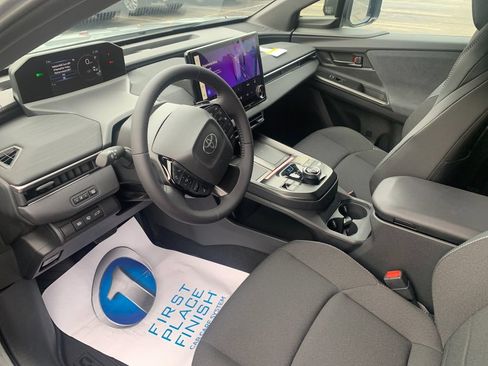 New 2026 Toyota C-HR AWD/4WD image 10