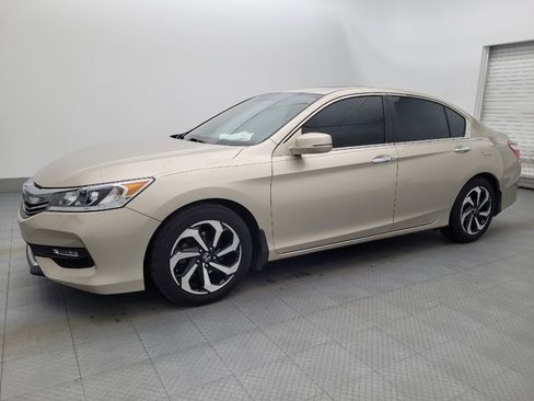 Used 2016 Honda Accord EX-L image 2