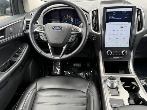Certified 2023 Ford Edge SEL w/ Convenience Package image 8