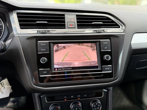 Used 2019 Volkswagen Tiguan S w/ Driver Assistance Package FWD image 36