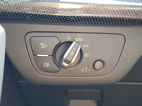 Used 2022 Audi SQ5 Premium Plus AWD/4WD image 28
