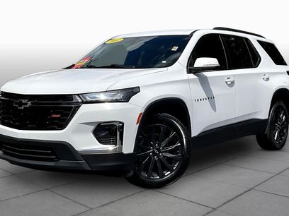 Used 2023 Chevrolet Traverse RS