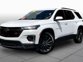 Used 2023 Chevrolet Traverse RS FWD video 1