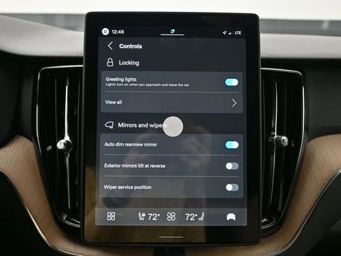 New 2026 Volvo XC60 B5 Plus w/ Protection Package Premier image 19